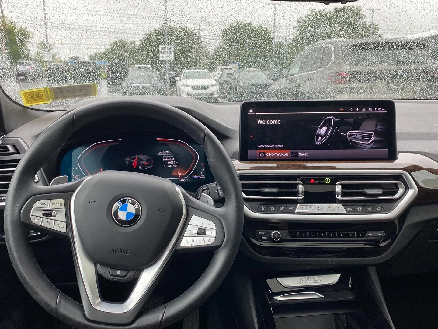 Used 2022 Mineral White Metallic BMW xDrive30i image 7