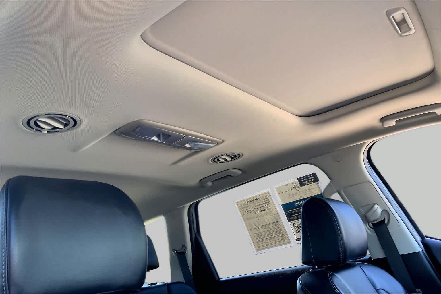 Used 2025 Everlasting Silver Kia S image 19
