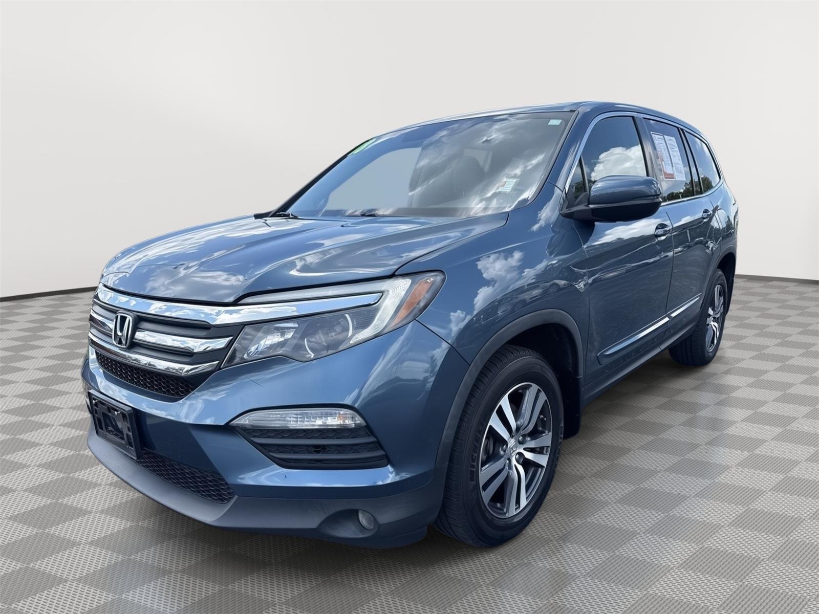 Used 2018 Steel Sapphire Metallic Honda EX-L image 11