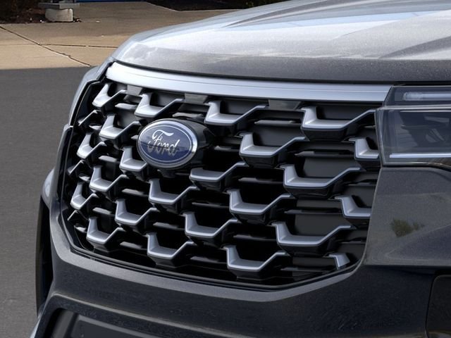 New 2026 Agate Black Metallic Ford Platinum™ image 17