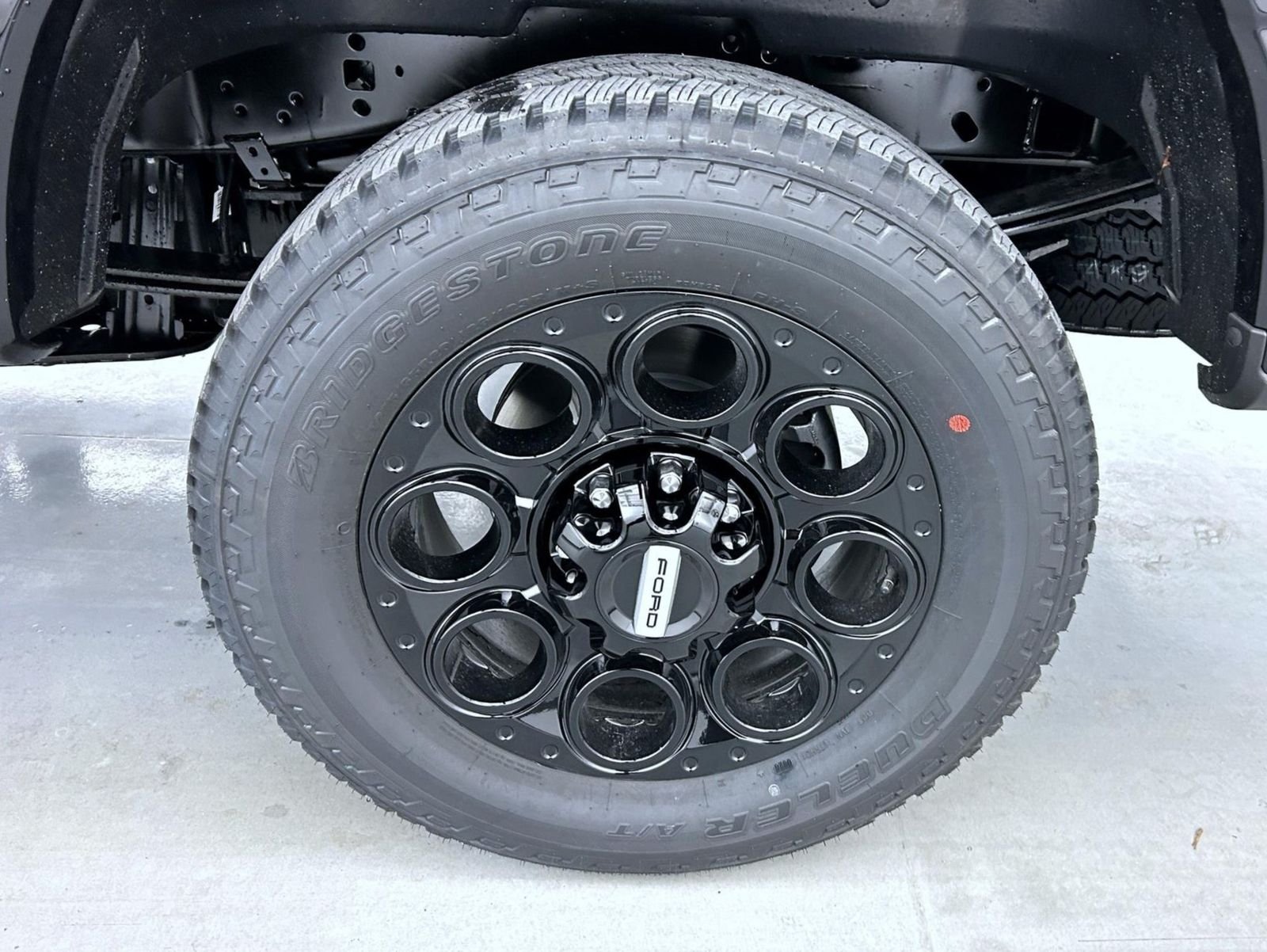 New 2026 Agate Black Metallic Ford XLT image 21