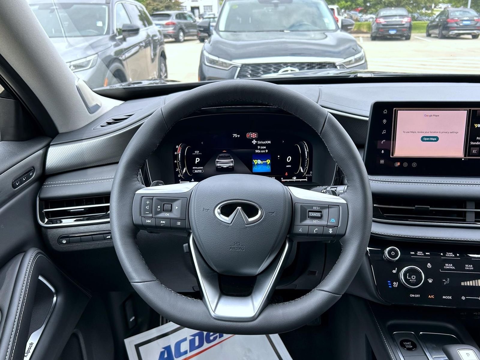New 2027 MINERAL BLACK INFINITI Luxe AWD image 11