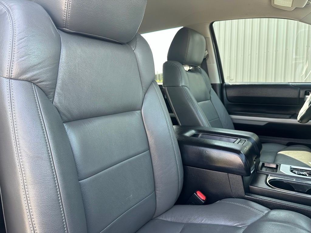 Used 2020 Gray Toyota SR5 image 29