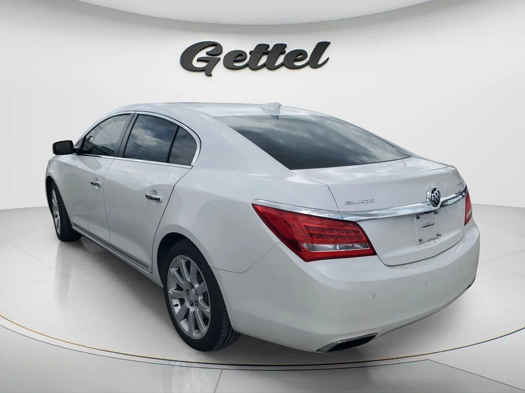 Used 2015 WHITE FROST TRICOAT Buick Premium I image 5