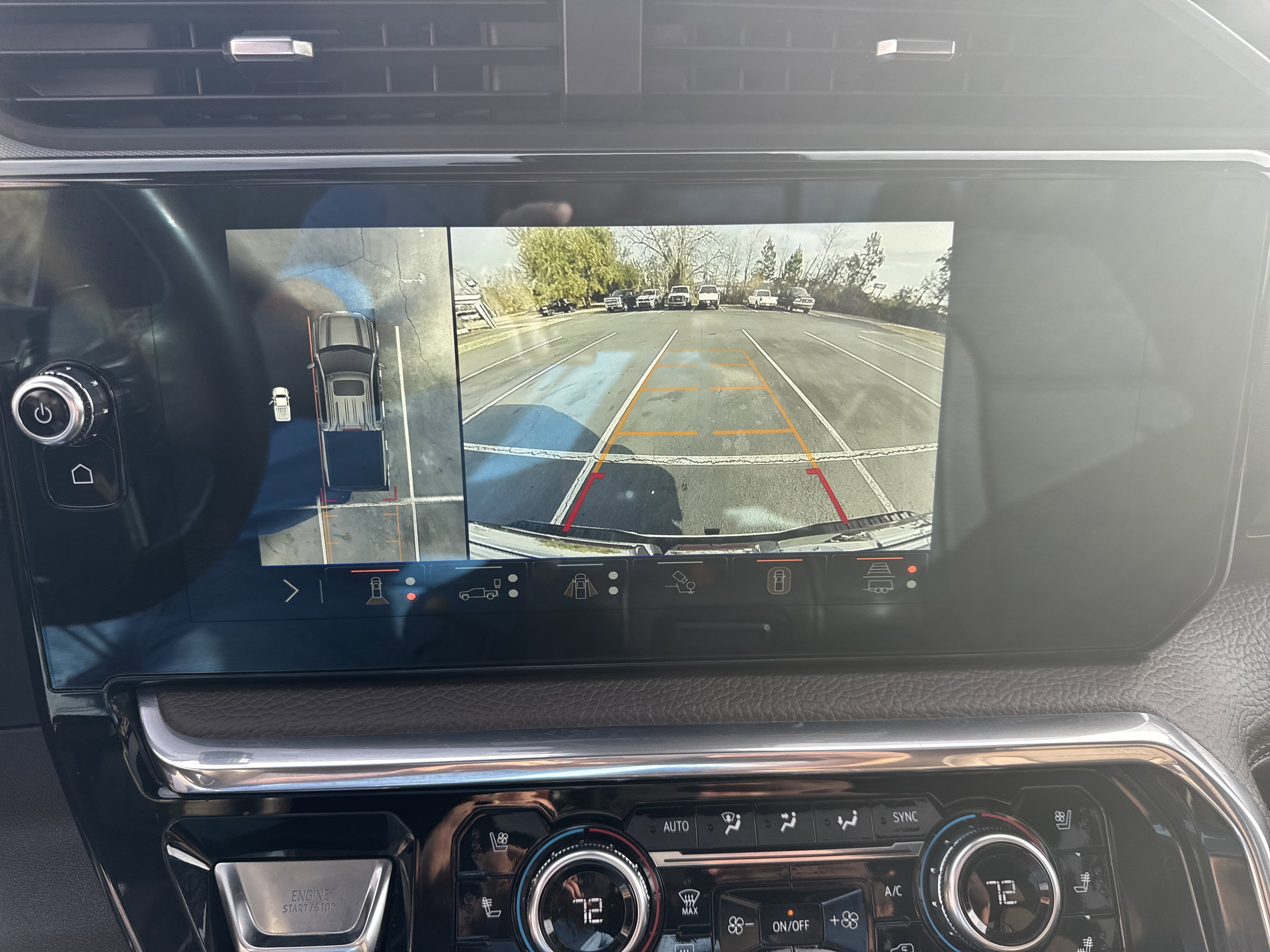 Used 2025 White Frost Tricoat GMC Denali image 20