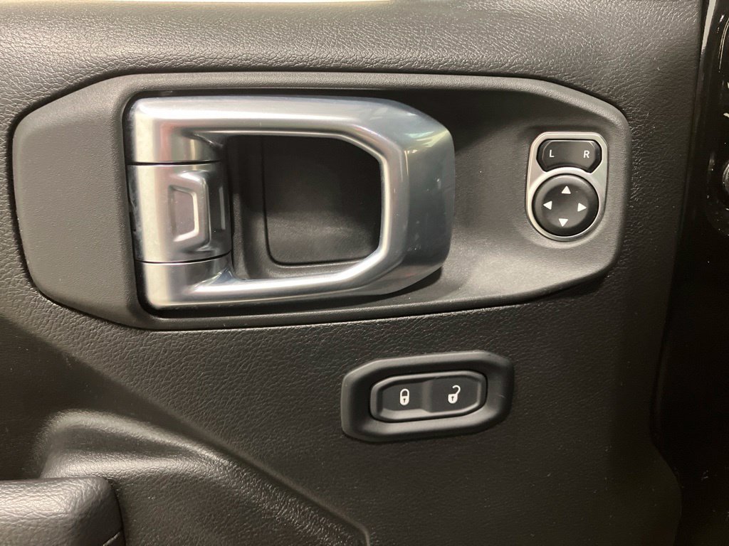 Used 2024 Black Clearcoat Jeep Rubicon image 11