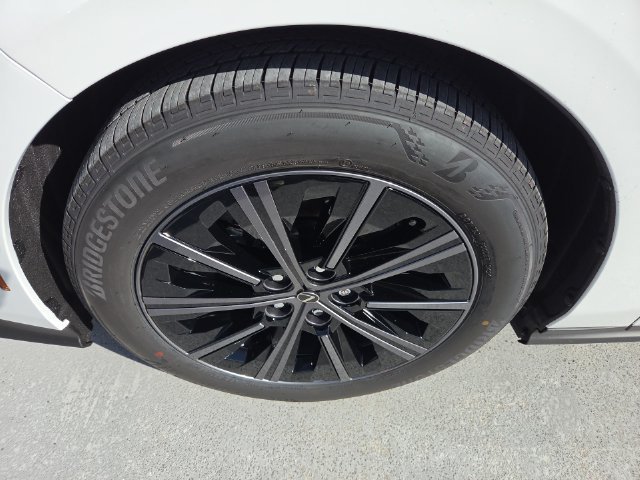 New 2026 Ultra White Lexus PREMIUM PLUS AWD image 10