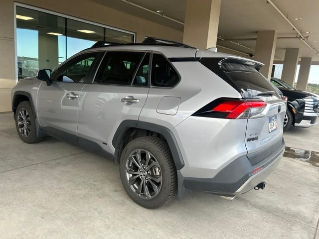 2022 Toyota RAV4 Limited - Photo 4