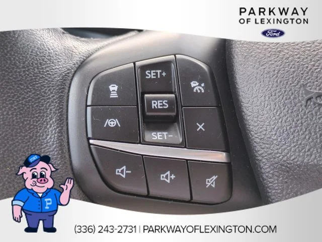 Used 2022 Red Ford Lariat image 17