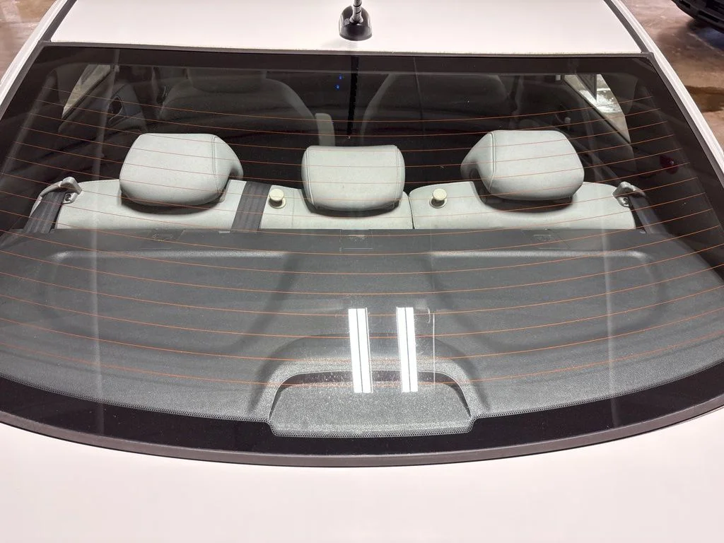 Used 2016 White Hyundai SE image 22