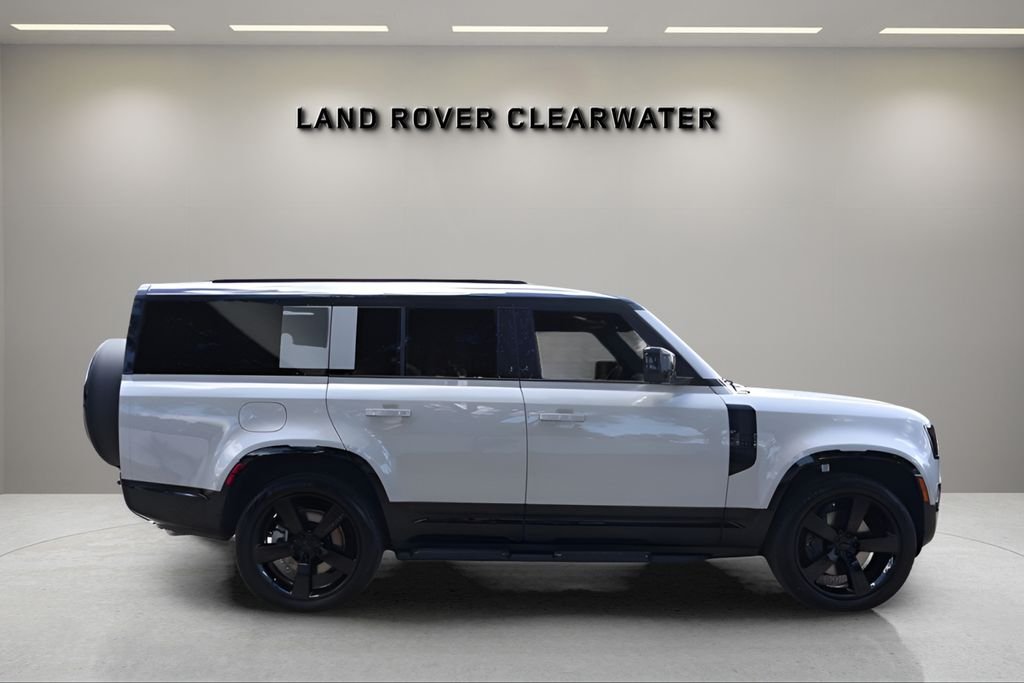 New 2026 Borasco Grey Land Rover X-Dynamic SE image 6