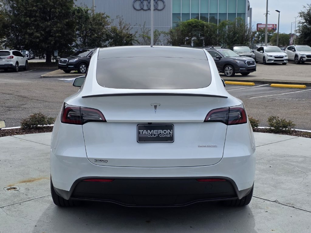 Used 2025 White Tesla Performance image 3