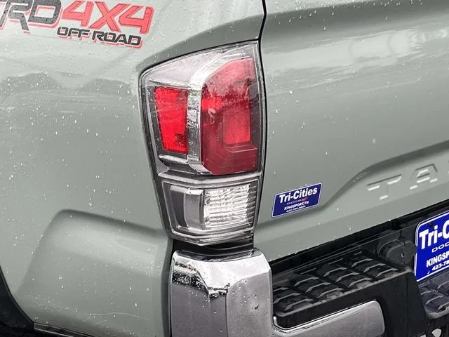 Used 2023  Toyota TRD Off-Road image 5