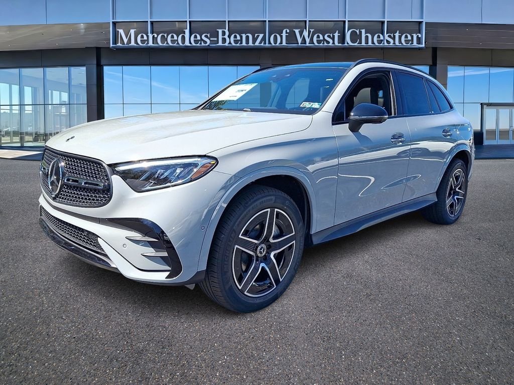 New 2027 MANUFAKTUR Alpine Grey Mercedes-Benz GLC 300 image 3