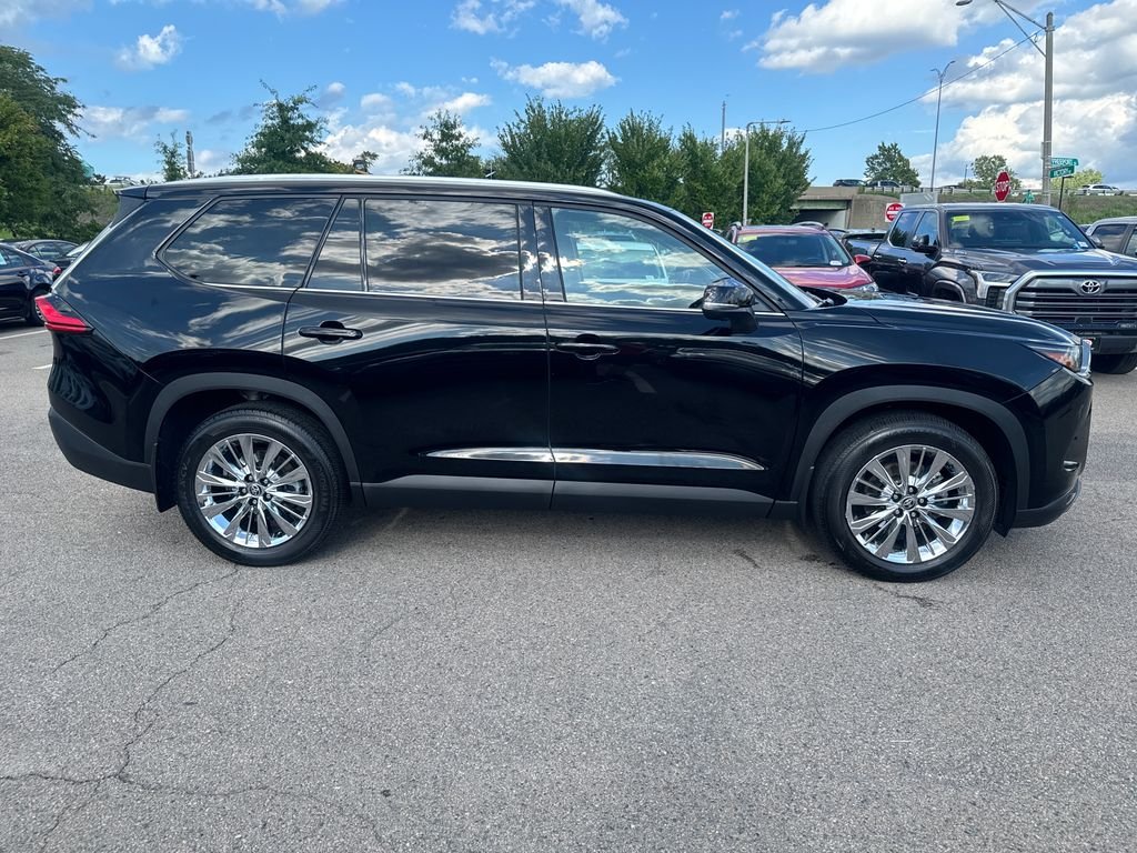 Used 2024 Black Toyota Platinum image 11
