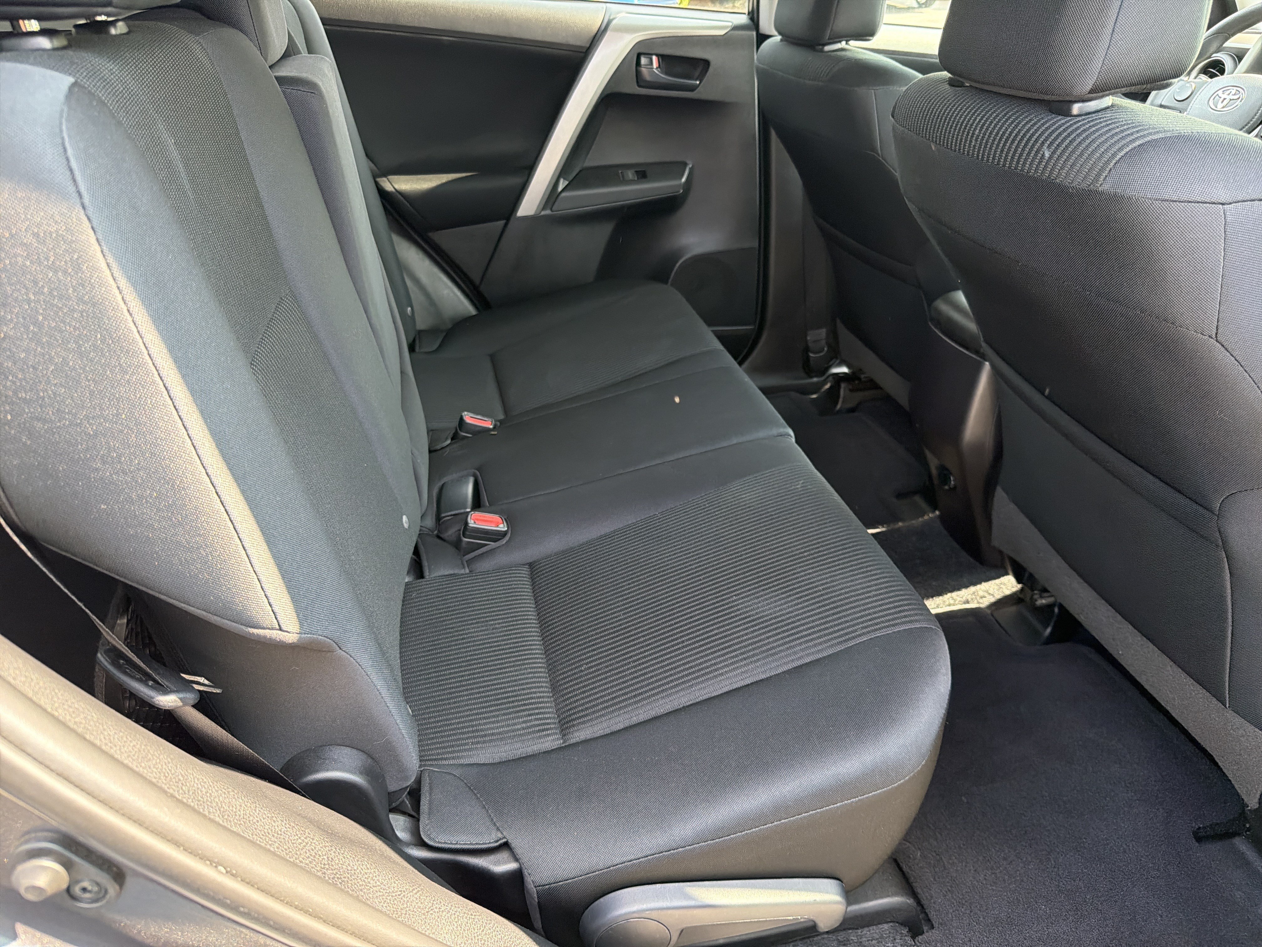Used 2016 Magnetic Gray Metallic Toyota LE image 25