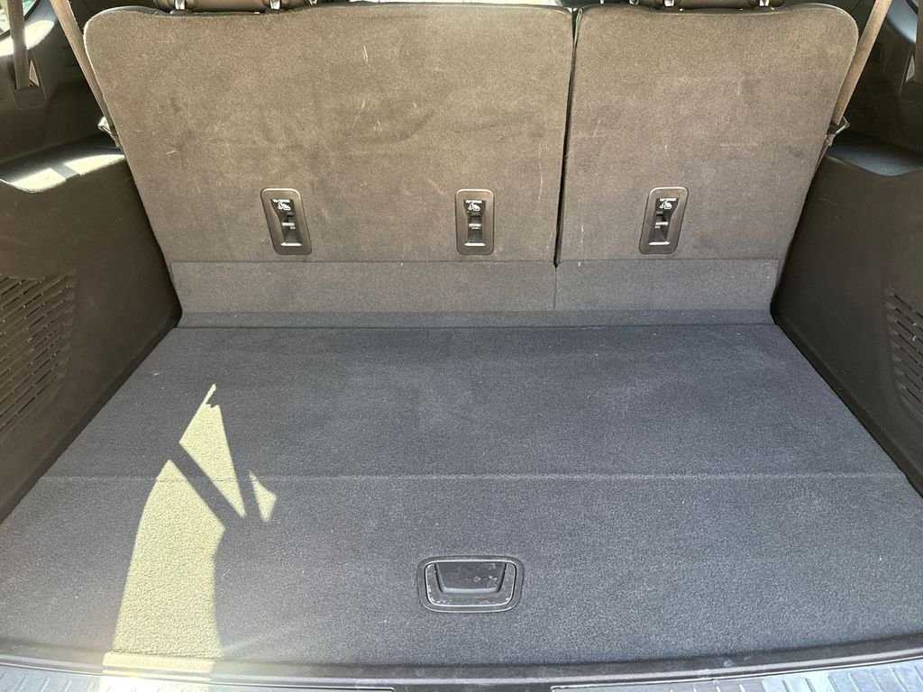 Used 2023 Black GMC Denali image 10