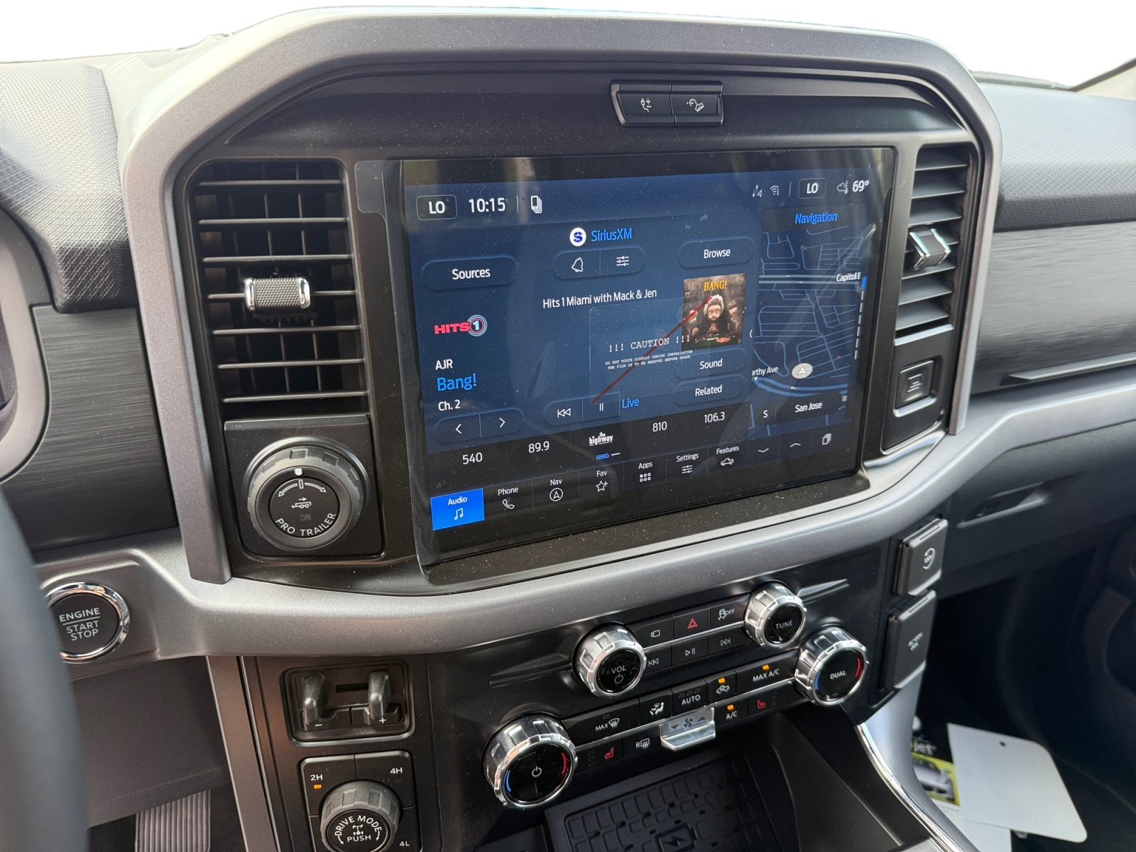 New 2026 Carbonized Gray Metallic Ford XLT image 12