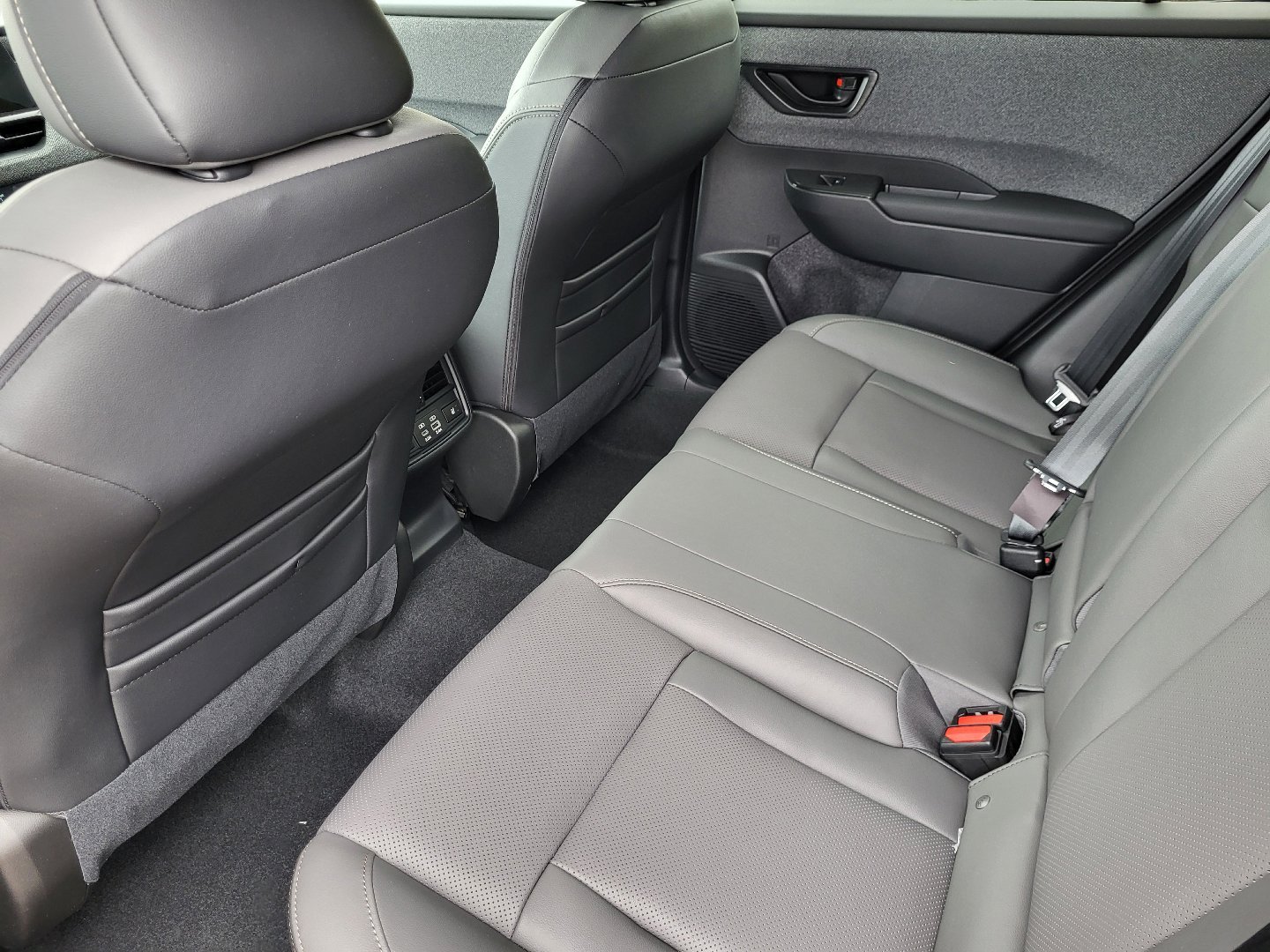 2026 Subaru Outback Limited - Photo 20