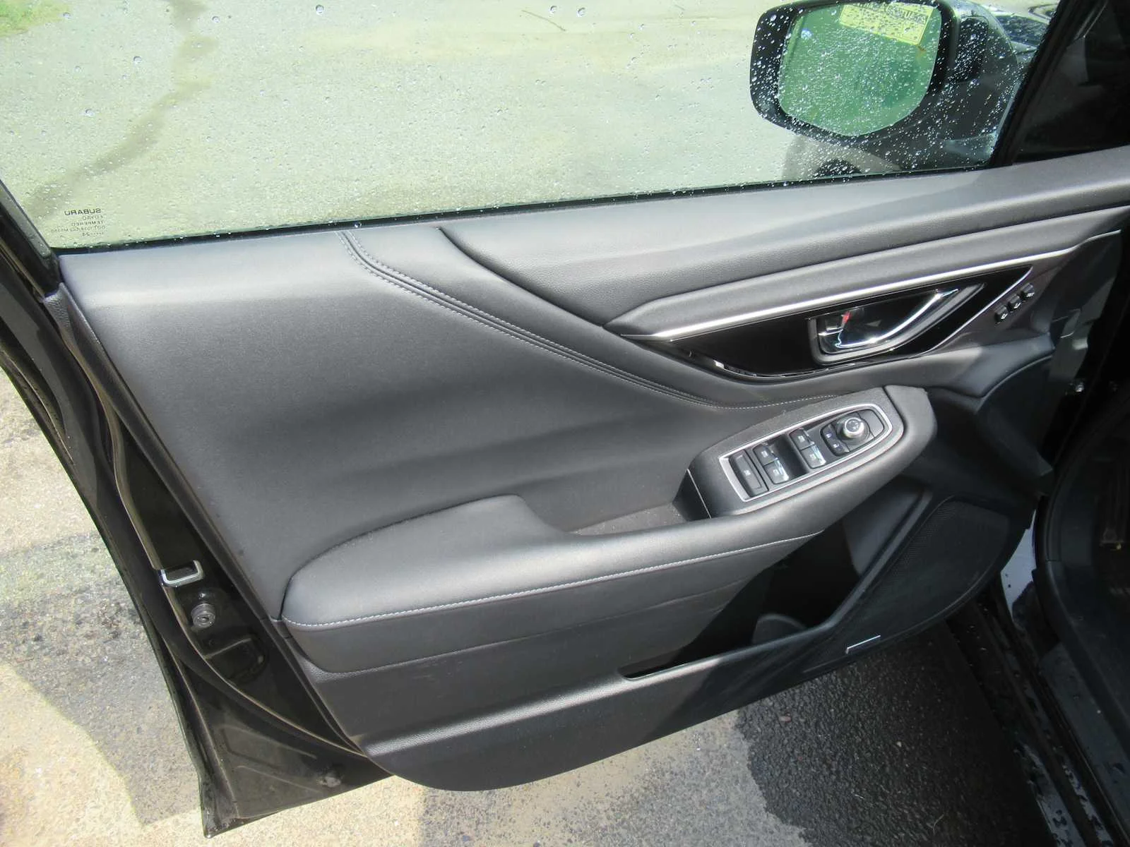 Used 2024 Crystal Black Silica Subaru Limited image 15