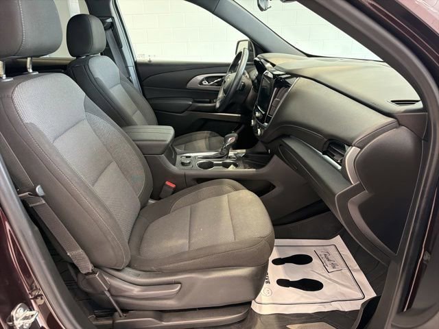 2023 Chevrolet Traverse 1LT - Photo 13