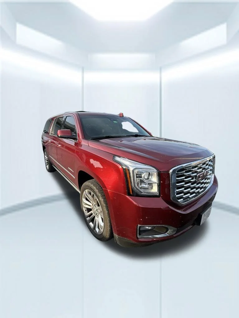Used 2018 Red GMC Denali image 2