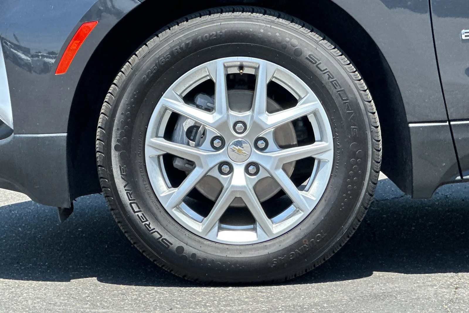 Used 2023 Iron Gray Metallic Chevrolet LT image 25