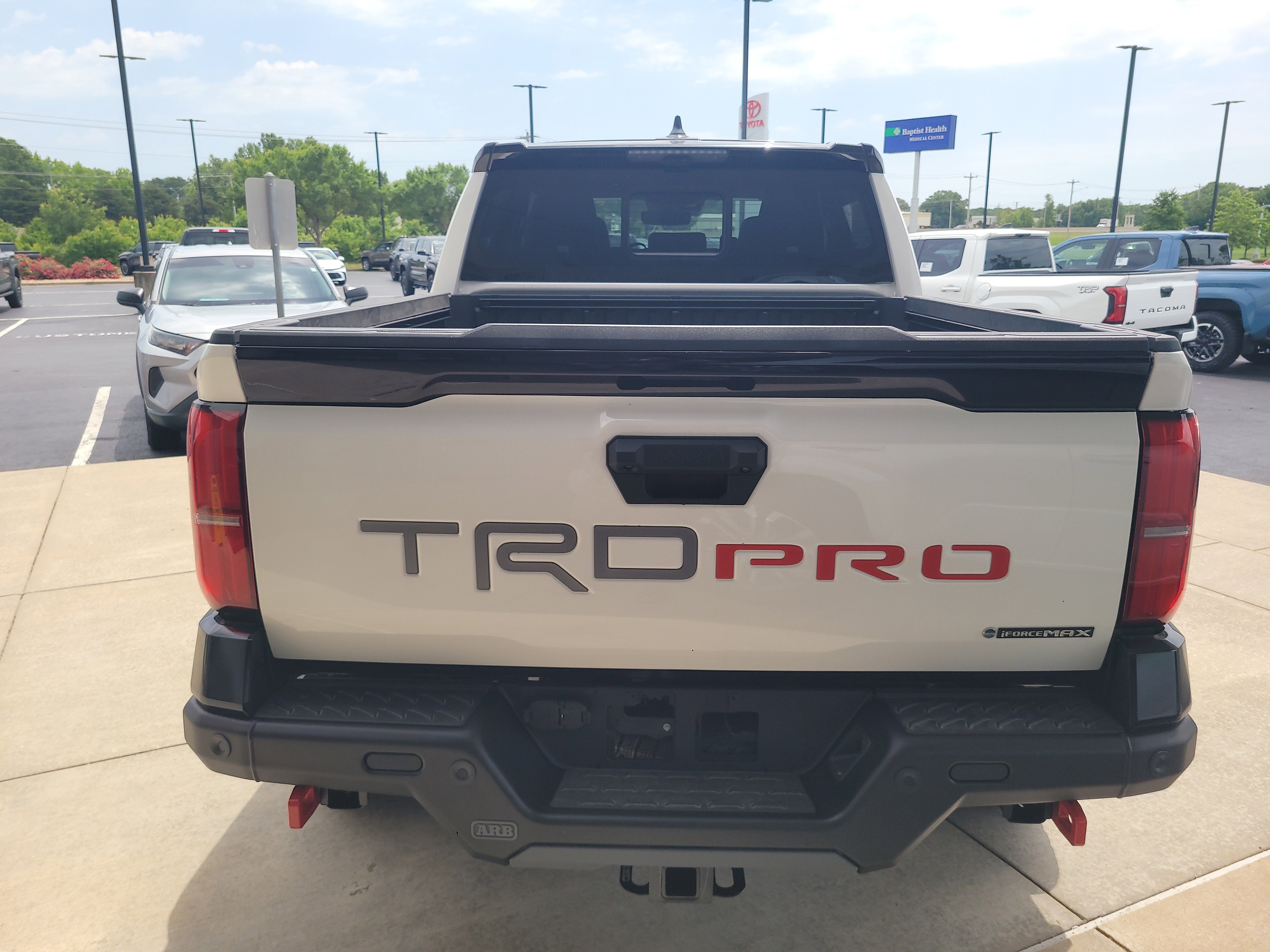 2026 Toyota Tacoma TRD Pro - Photo 6