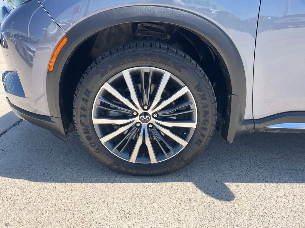 Used 2023 Blue INFINITI Sensory image 27