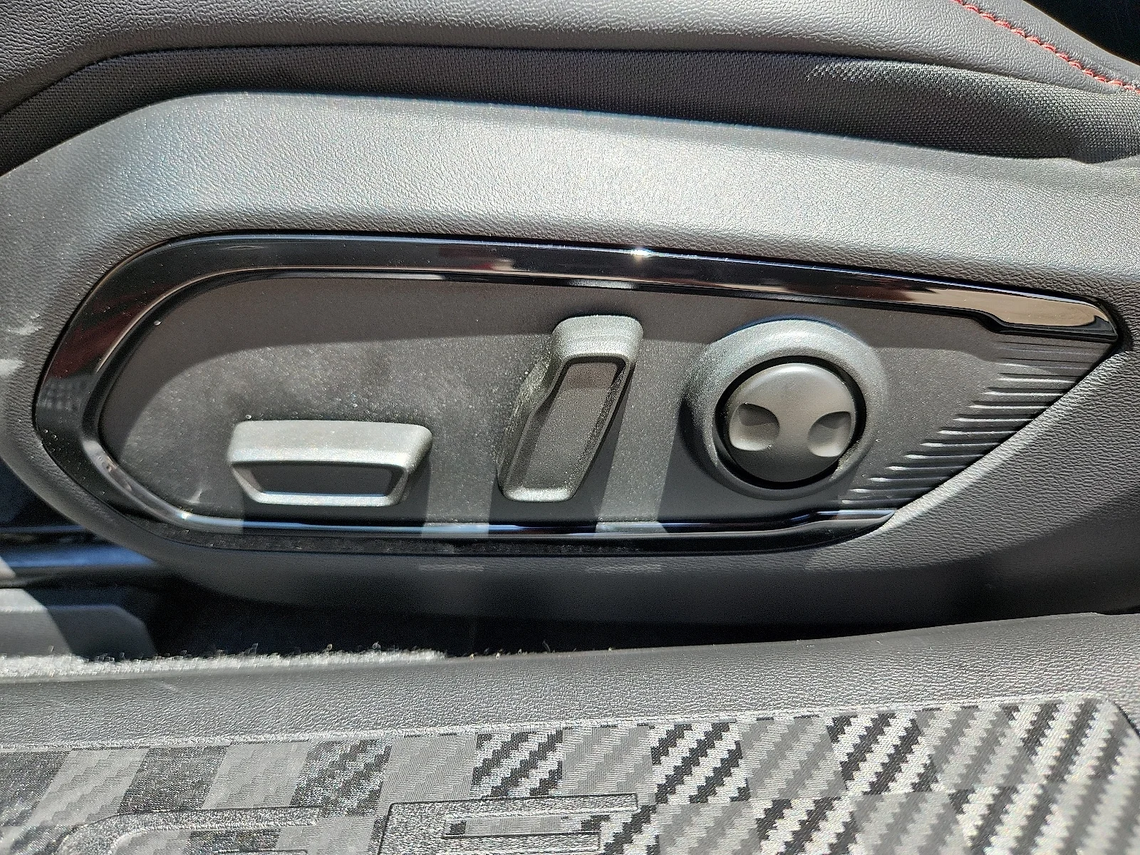 New 2026 Redeye  Paint Dodge SCAT PACK 2-DOOR AWD image 12