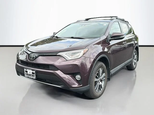 Used 2017 Black Toyota XLE image 3