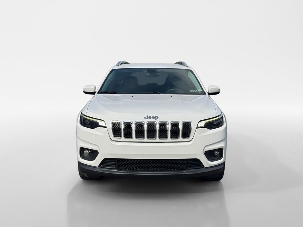 Used 2020 Bright White Clearcoat Jeep Latitude Plus image 8