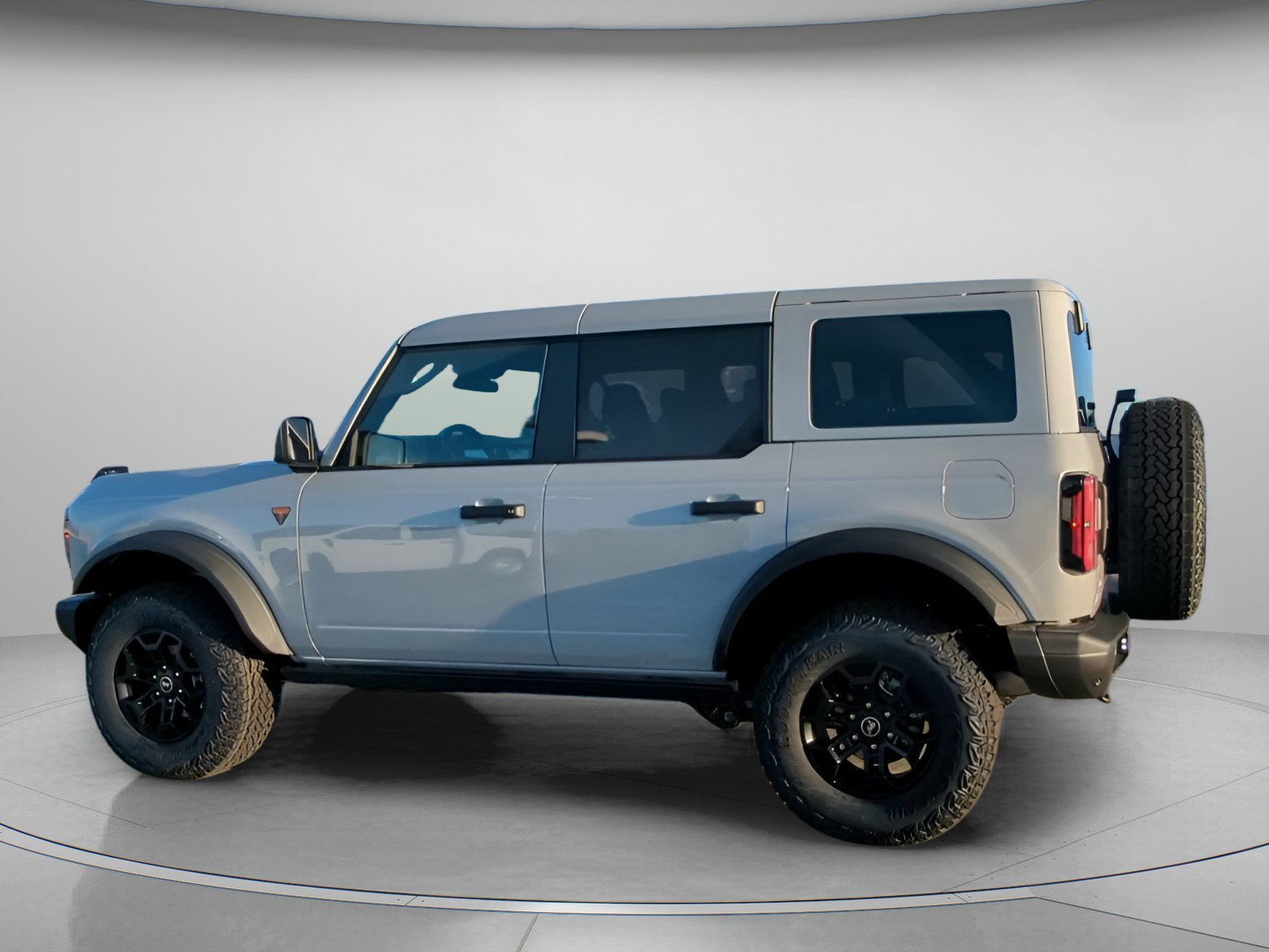 New 2026 Avalanche Gray Ford Badlands® image 15