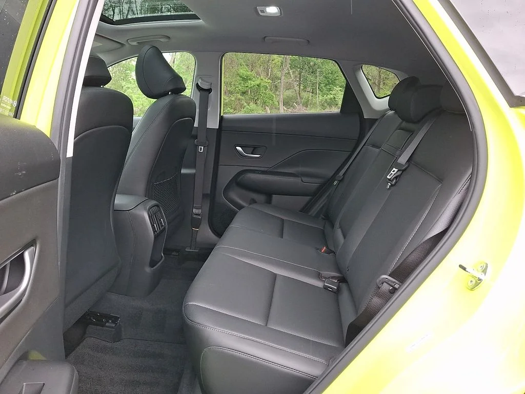 2024 Hyundai Kona Limited - Photo 10