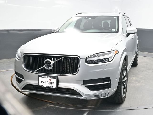 Used 2018 Silver Volvo T6 Momentum image 2