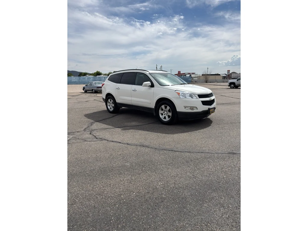 Used 2012 Whitewhite Chevrolet LT w/1LT image 4