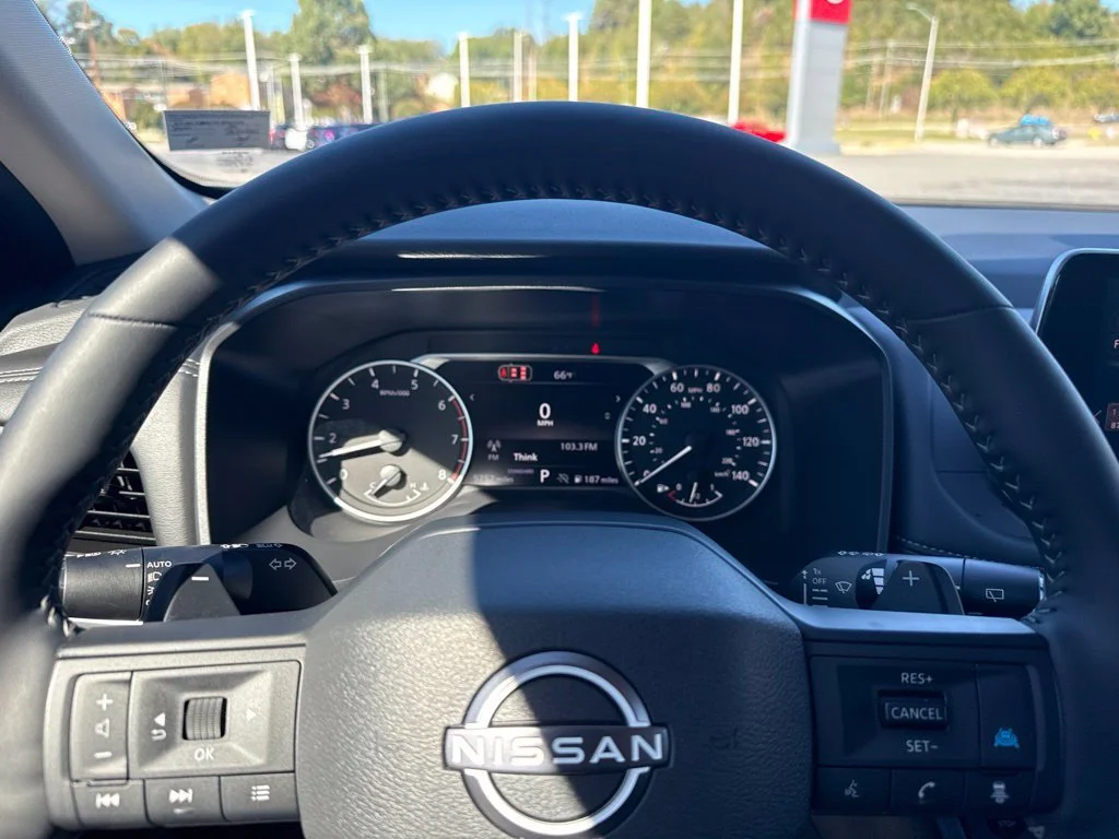 Used 2026 Everest White Nissan SV image 12