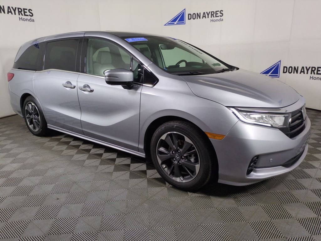 2024 Honda Odyssey Elite - Photo 11