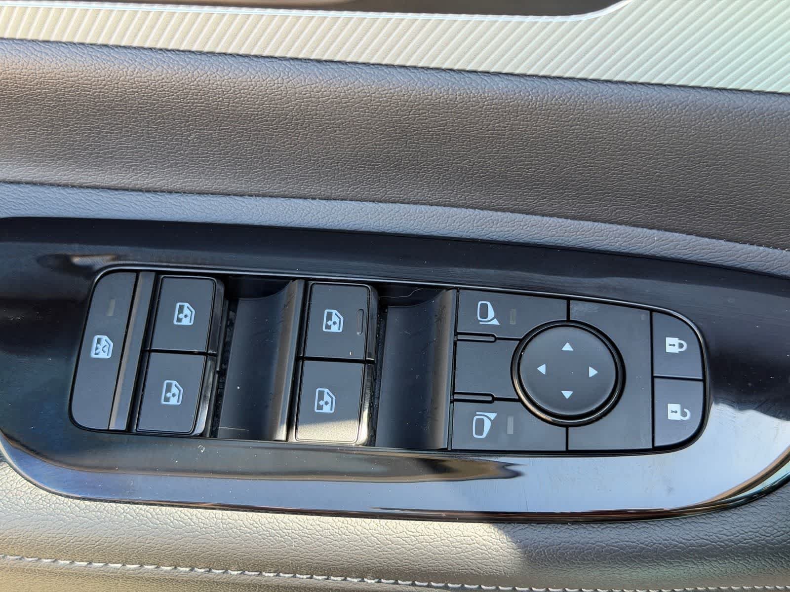 2026 Nissan Murano SL - Photo 14