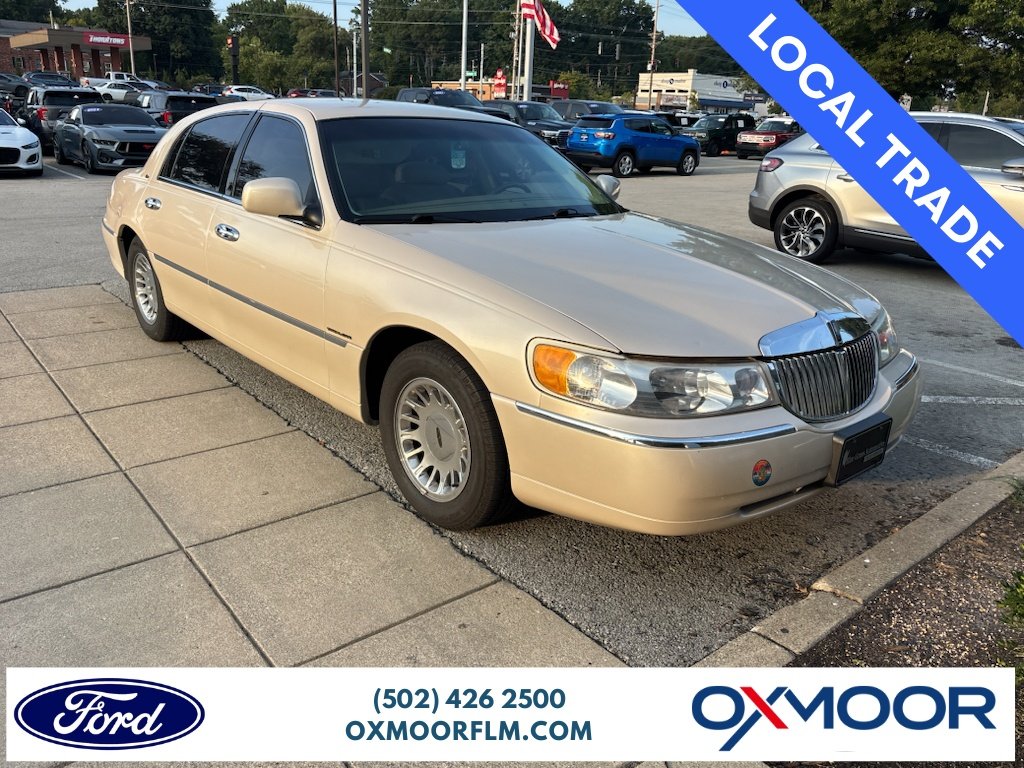 Used 2000 Beige Lincoln Cartier image 1