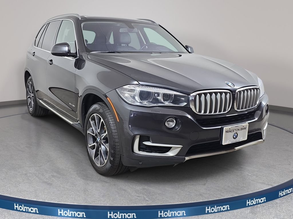 Used 2015 Dark Graphite BMW xDrive35i image 4