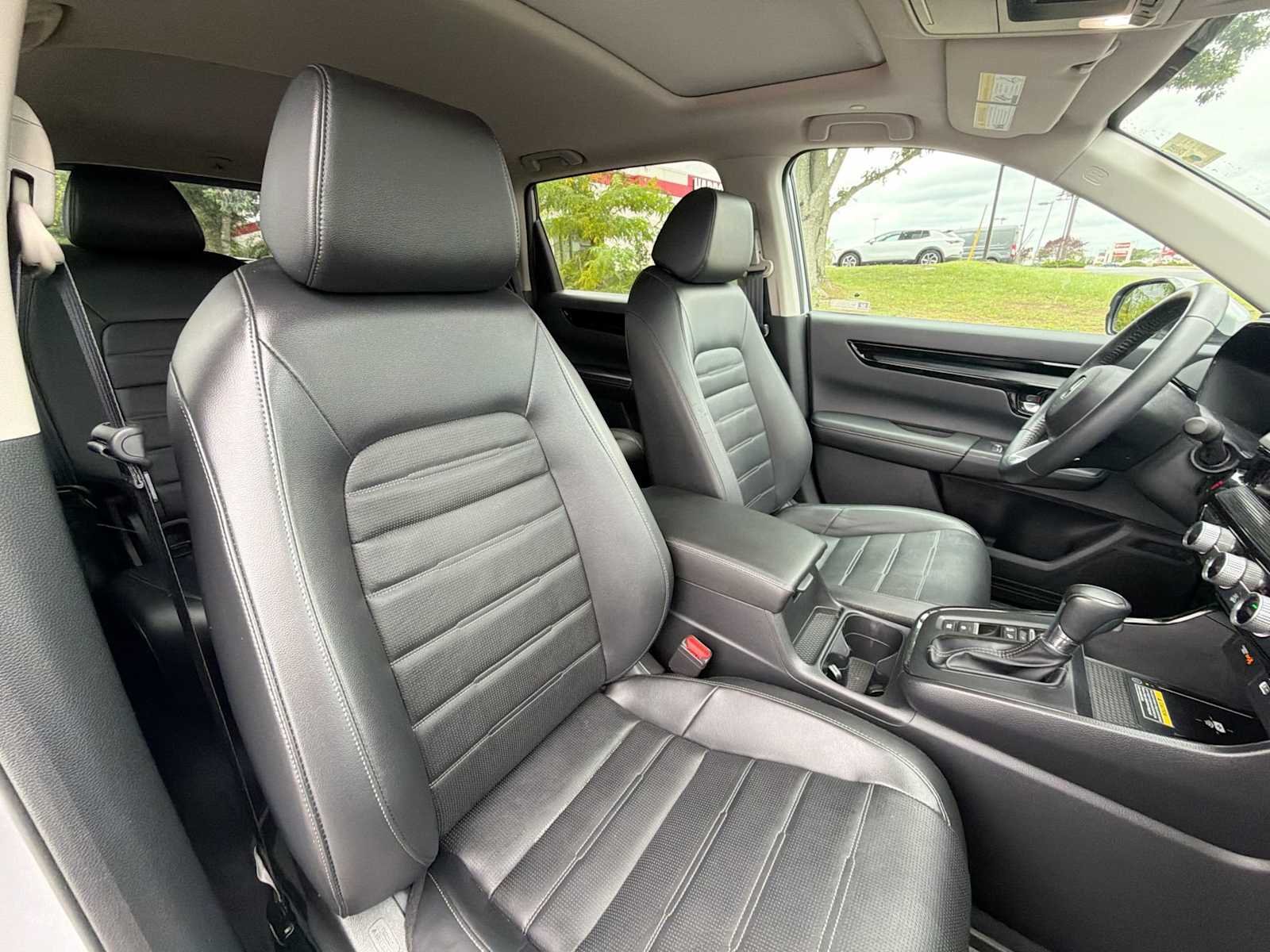2024 Honda CR-V EX-L - Photo 17