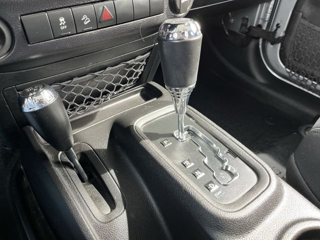 Used 2015 Silver Jeep Unlimited Sport image 22