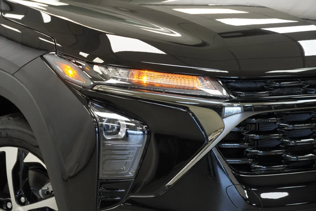 New 2026 Mosaic Black Metallic Chevrolet 1RS image 9
