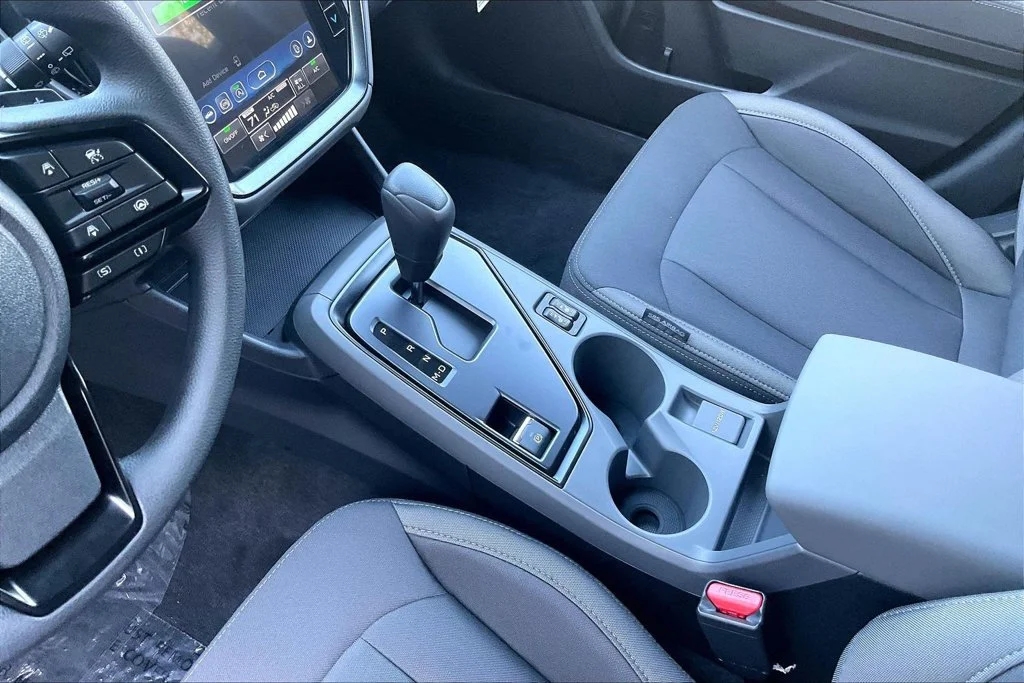New 2027 ICE SILVER METALLIC Subaru Premium image 9