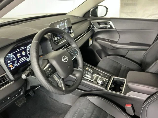 New 2026 Gray Nissan SL image 10