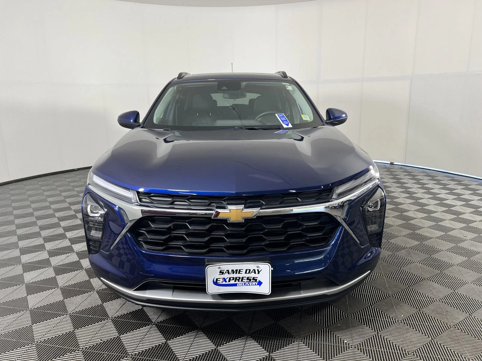 Used 2024 Blue Glow Metallic Chevrolet LT image 28