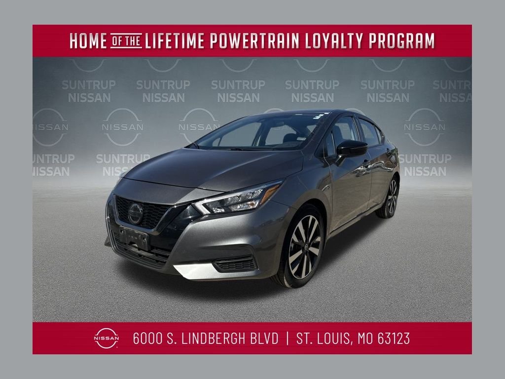 2022 Nissan Versa Sedan SR