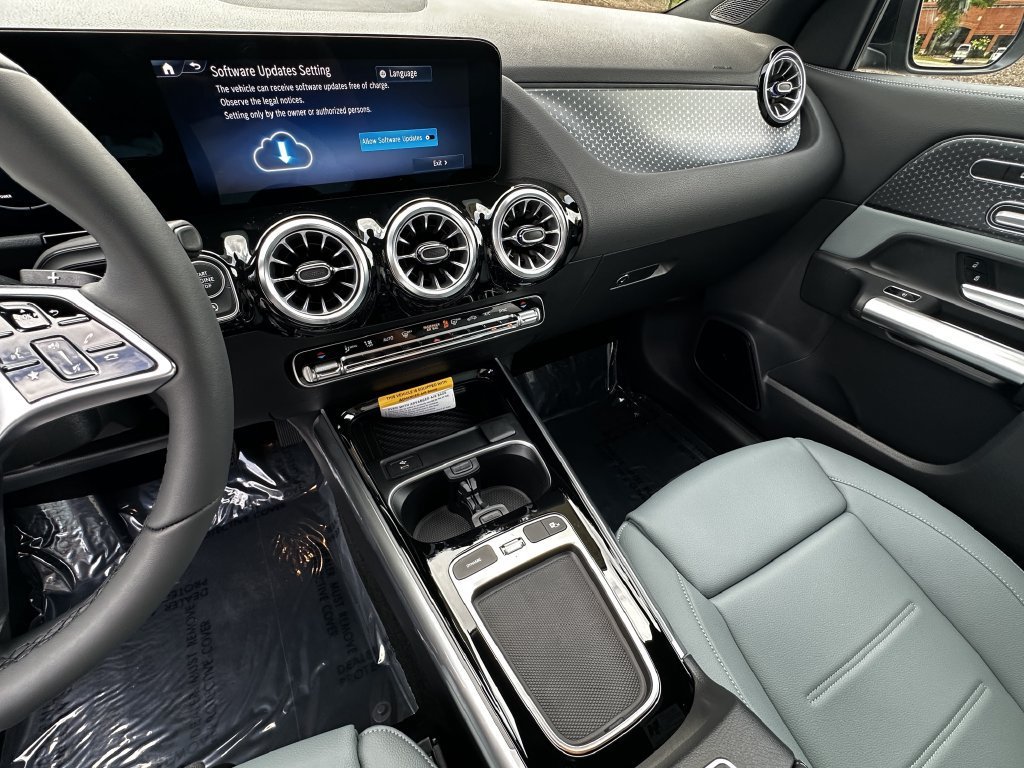 New 2026 Night Black Mercedes-Benz GLA 250 image 68