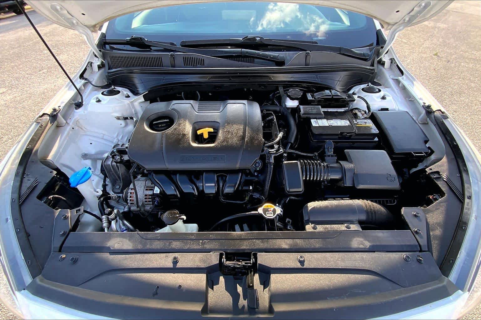 Used 2021 Snow White Pearl Kia GT-Line image 32